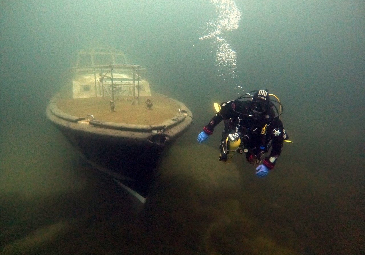 Mark at the bow of the Ted Tandy