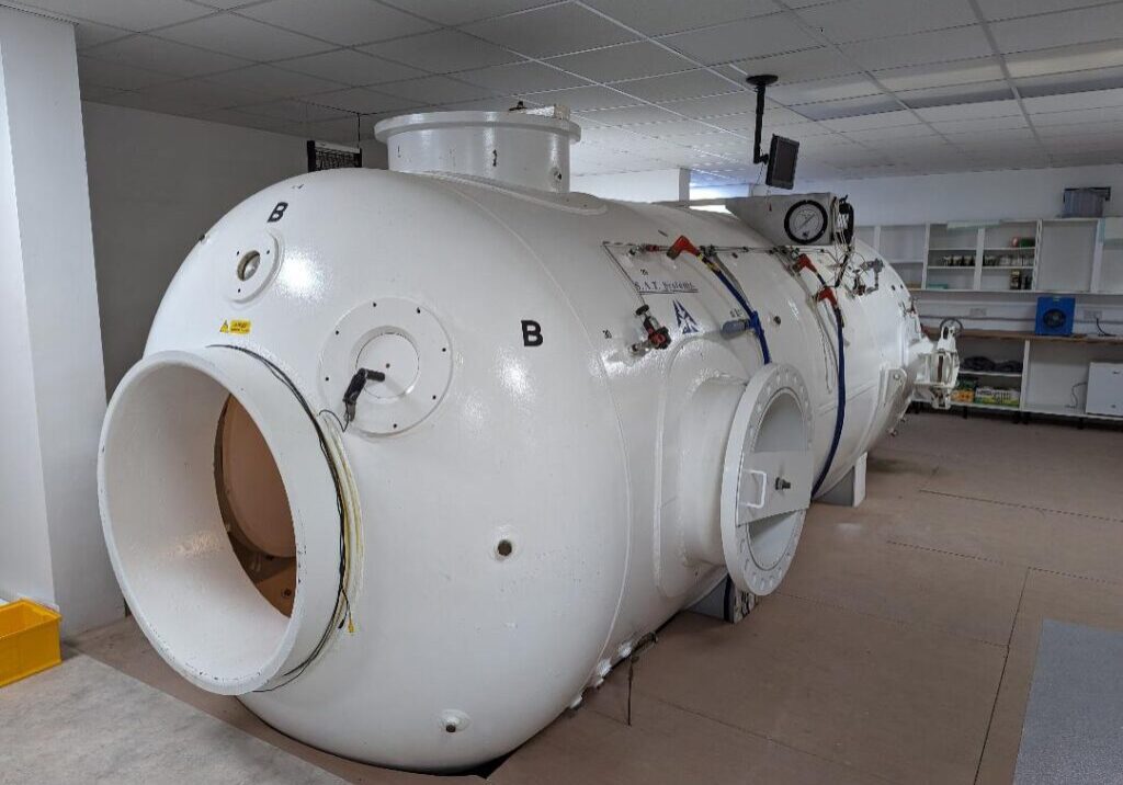 H1 Dive chamber